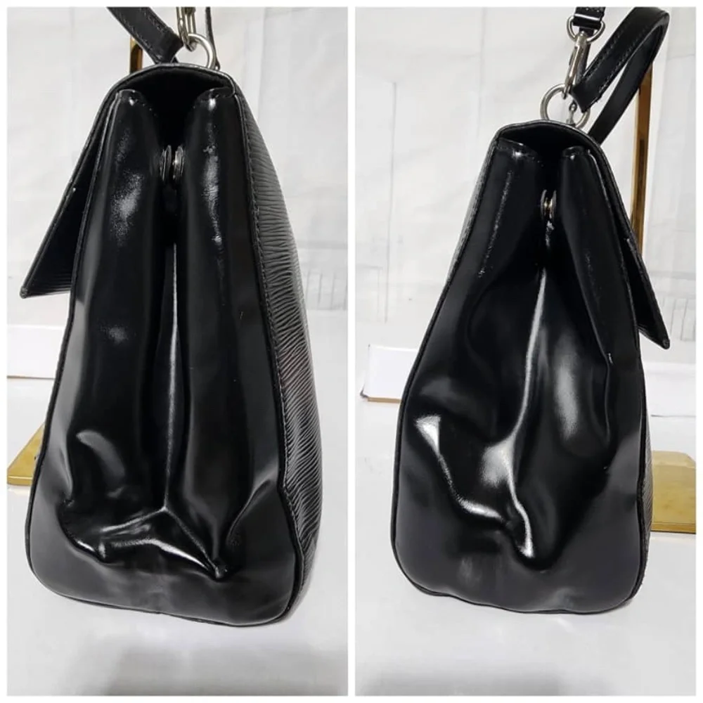 Authentic LOUIS VUITTON Epi Leather Cluny Satchel Bag Black